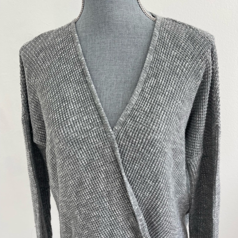Express Sweater . Size Small - Picture 7 of 13